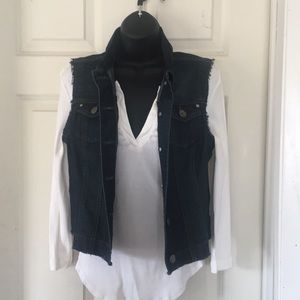 Denim Vest, Sz M, Never worn